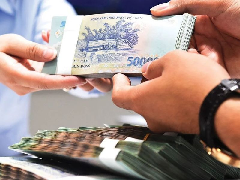 Quy trình tài trợ xuất khẩu gồm các bước từ nộp hồ sơ, thẩm định đến giải ngân và thu nợ từ nguồn tiền xuất khẩu.