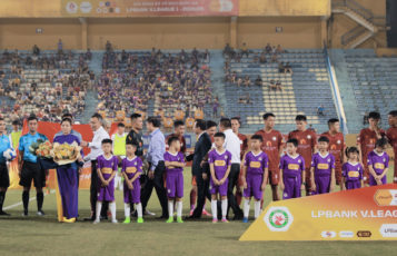 Khai mạc LPBank V.League 1- 2024/25: Mùa giải mới cùng khát vọng một nền bóng đá chuyên nghiệp