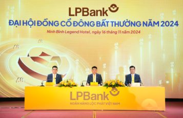 Đoàn Chủ toạ điều hành ĐHĐCĐ bất thường LPBank 2024